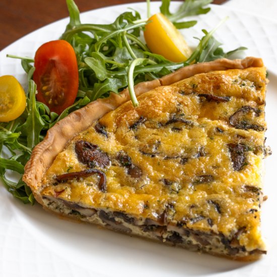 Mushroom Quiche - Recipe photo by GiangisKitchen