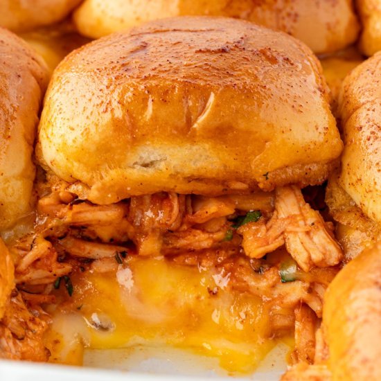BBQ Chicken Sliders - Recipe photo by stateofdinner