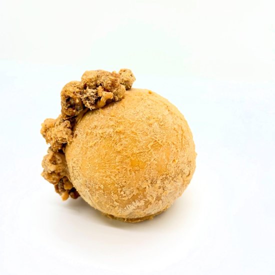 White Chocolate Entremet Crumble - Recipe photo by iwishbakingwasmyrealjob