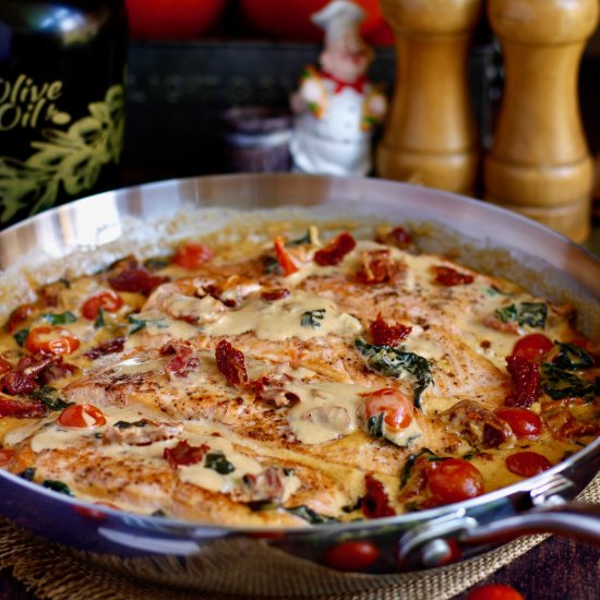 Tuscan Pan-Seared Salmon - Recipe photo by Rachida
