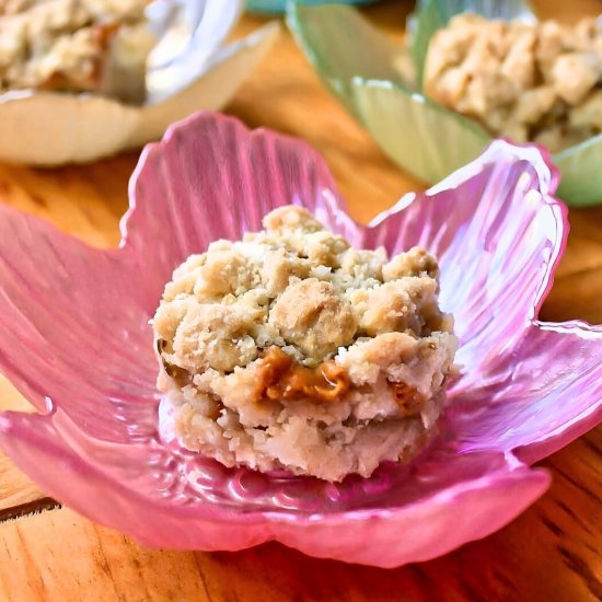 Caramel Apple Crisp - Recipe photo by Woman And The Whisk