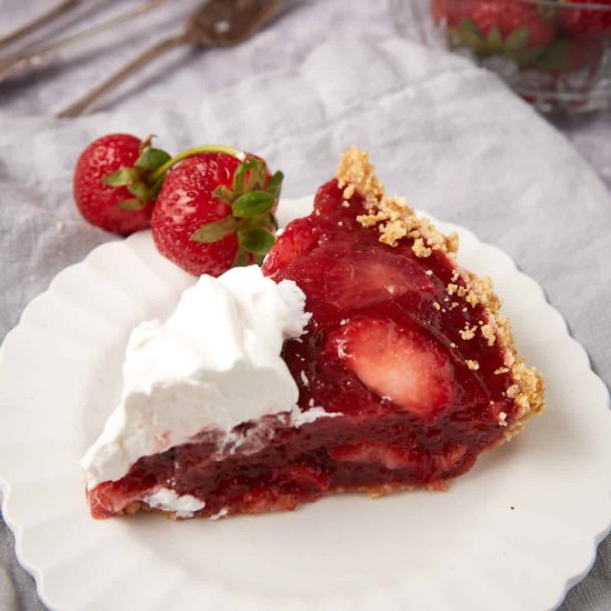 Strawberry Icebox Pie - Recipe photo by Barbara Curry