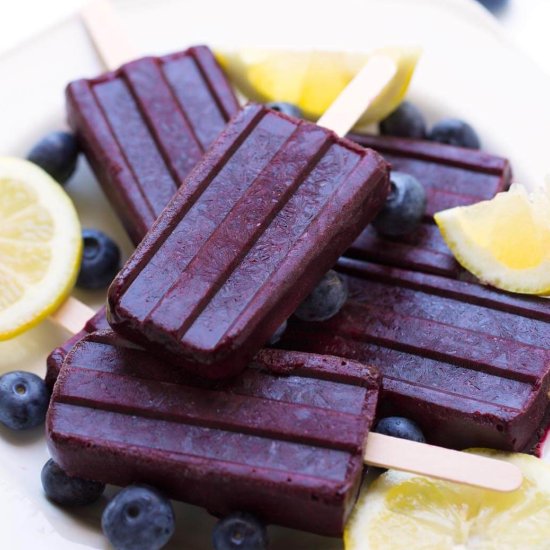 Blueberry Lemon Popsicles - Recipe photo by Simply Happy Foodie