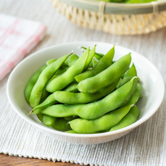 Japanese-Style Salted Edamame - Recipe photo by Umami Pot