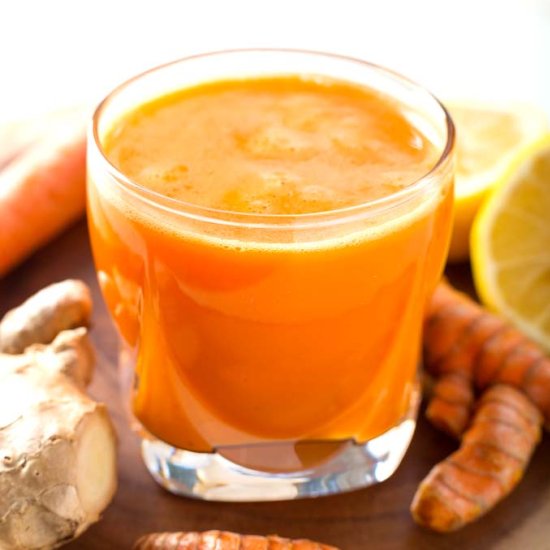 Fresh Turmeric Tonic - Recipe photo by Simply Happy Foodie