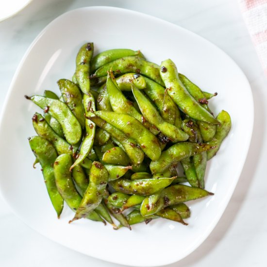 Edamame with Garlic and Soy Sauce - Recipe photo by Umami Pot