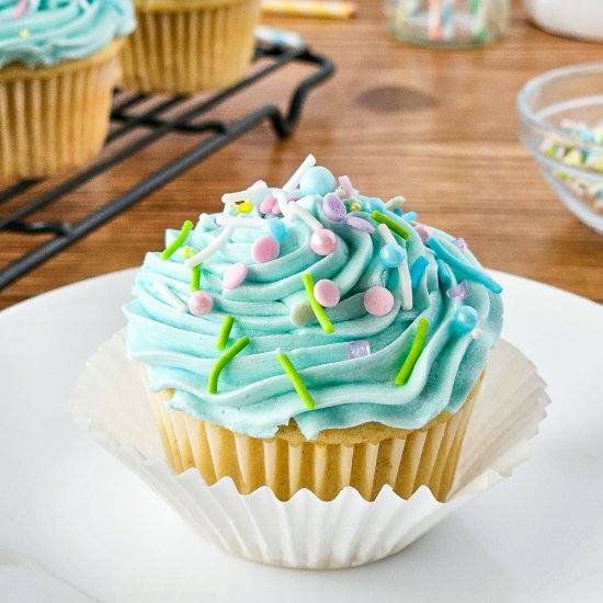 Gluten-Free Vanilla Cupcakes - Recipe photo by sassychopsticks9