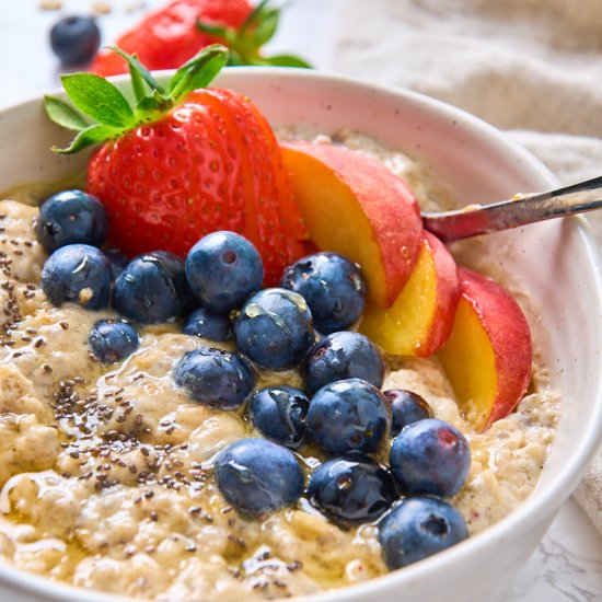 High Protein Cottage Cheese Oatmeal - Recipe photo by ForThePleasureOfEating