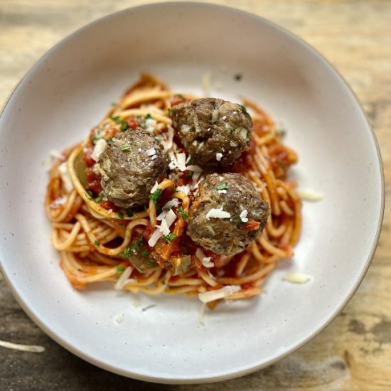 Spaghetti and Meatballs - Recipe photo by thewholesomespoonblog