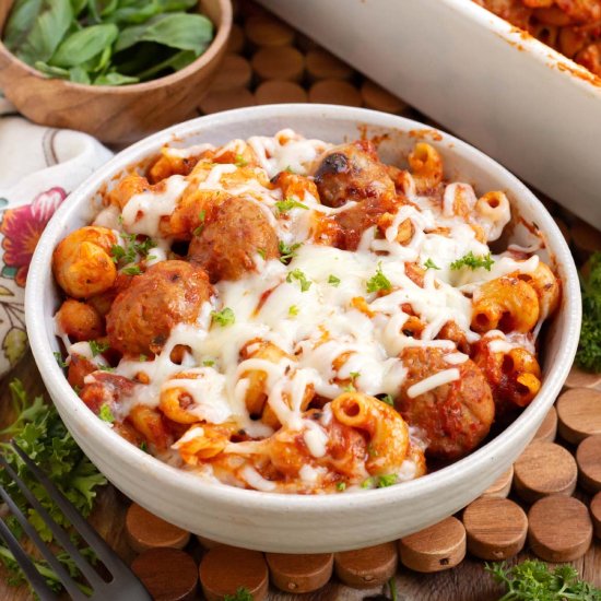 Easy Meatball Pasta Bake - Recipe photo by Simply Happy Foodie