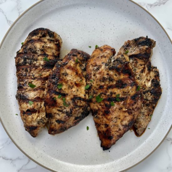 Balsamic Chicken Marinade - Recipe photo by thewholesomespoonblog
