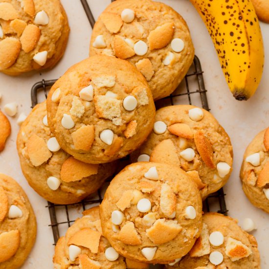 Banana Pudding Cookies - Recipe photo by The Cookin Chicks