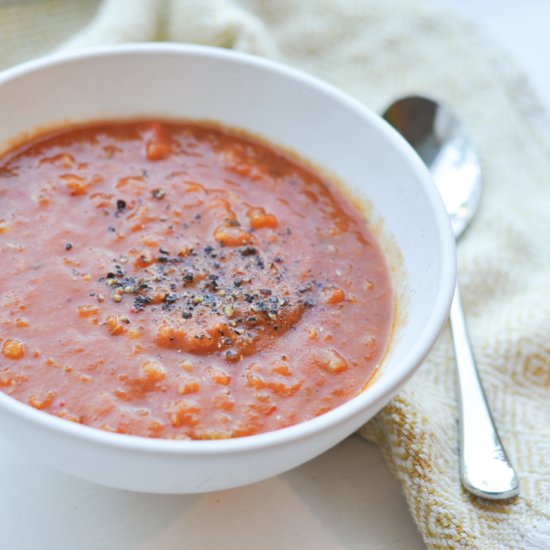 Tomato Soup with Lentils - Recipe photo by bowlofyum
