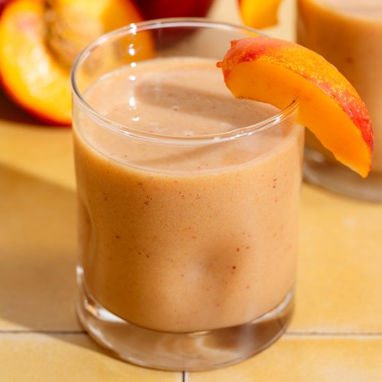 Nectarine Smoothie - Recipe photo by thehealthfulideas