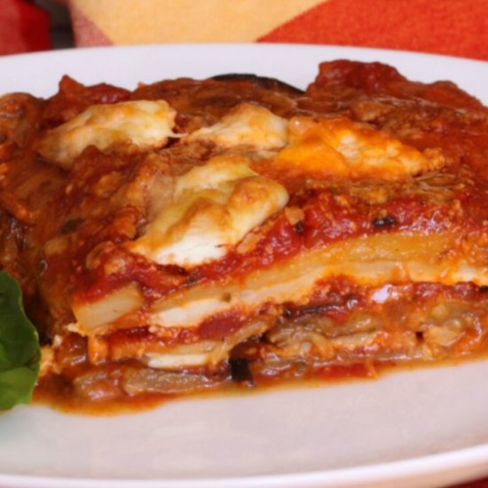 Eggplant Parmigiana - Recipe photo by GiangisKitchen