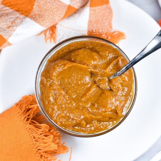 Spiced Pumpkin Butter - Recipe photo by bastecutfold