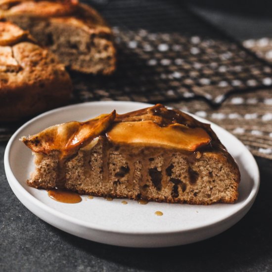 Apple Almond Spice Cake - Recipe photo by Tastycue