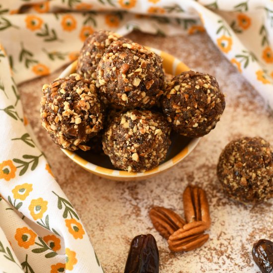 Chewy Pecan Date Protein Bites - Recipe photo by Savvysavingcouple