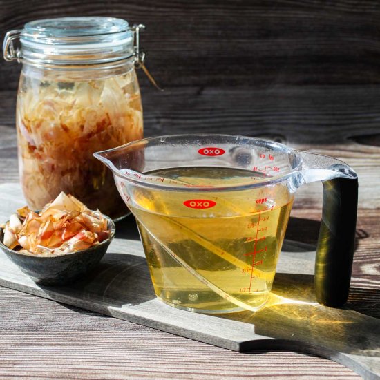 Katsuo Dashi (Easy Bonito Dashi) - Recipe photo by givemeumami