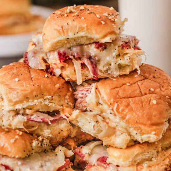 Easy Baked Reuben Sliders - Recipe photo by The Cookin Chicks