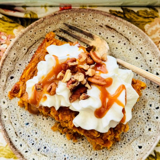 Pumpkin Pie Baked Oatmeal - Recipe photo by Foodtastic Mom