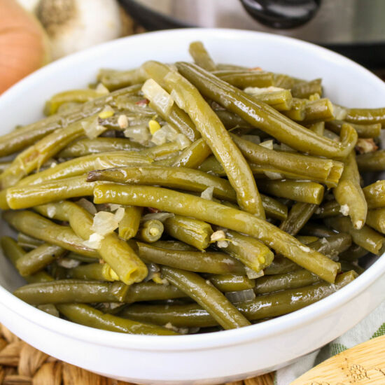 Low Carb Crockpot Green Beans - Recipe photo by Foodie Love