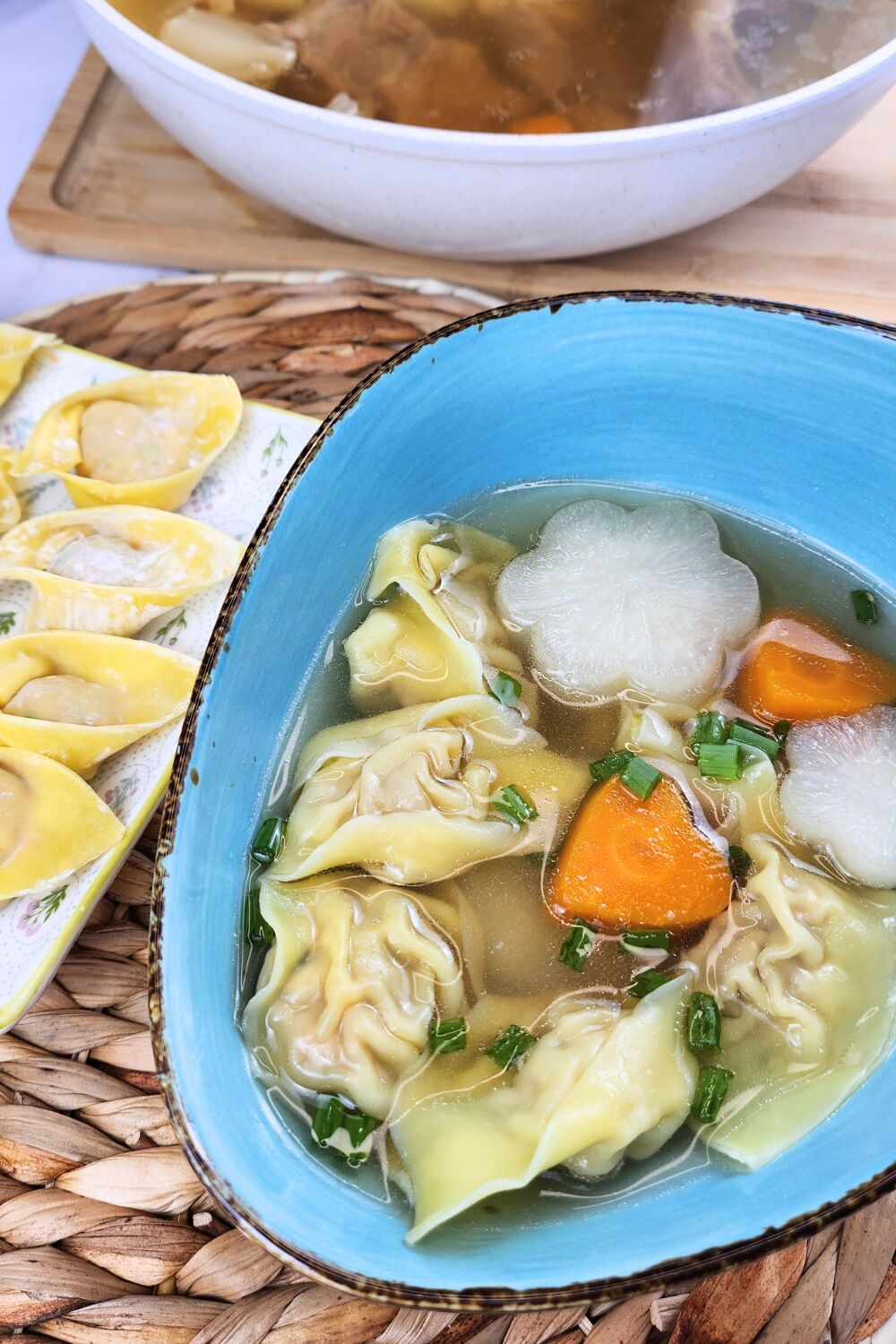 Easy Homemade Wonton Soup - Recipe photo by Sho Hungryforthai