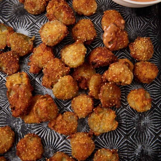 Crispy Fried Pickles - Recipe photo by Barbara Curry