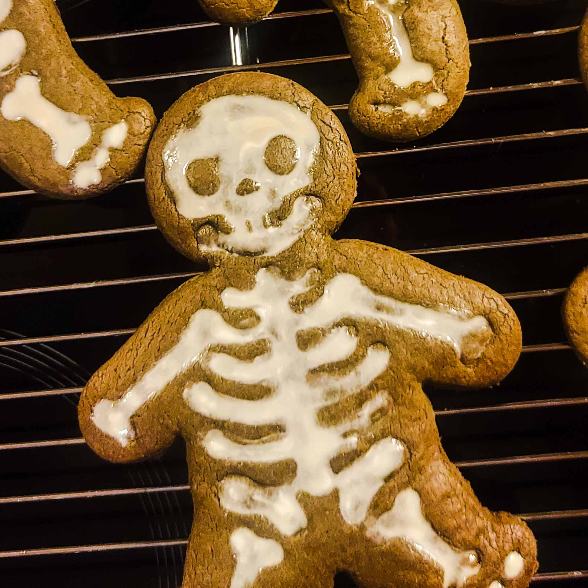Baking Bad: Gingerdead Men - Recipe photo by kickingbackthepebbles