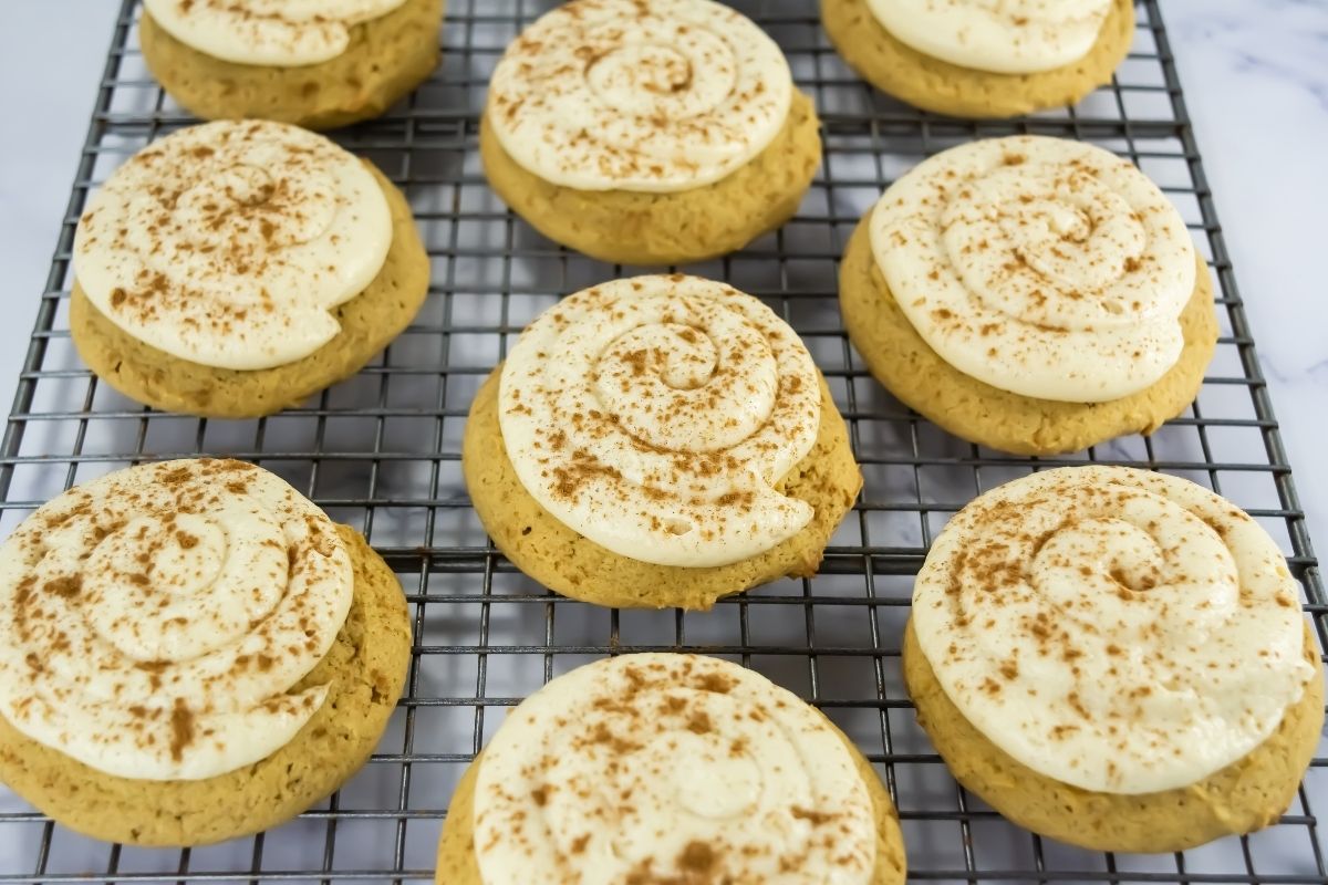 Crumbl Caramel-Pumpkin Cookies - Recipe photo by jenn@cookwhatyoulove.com