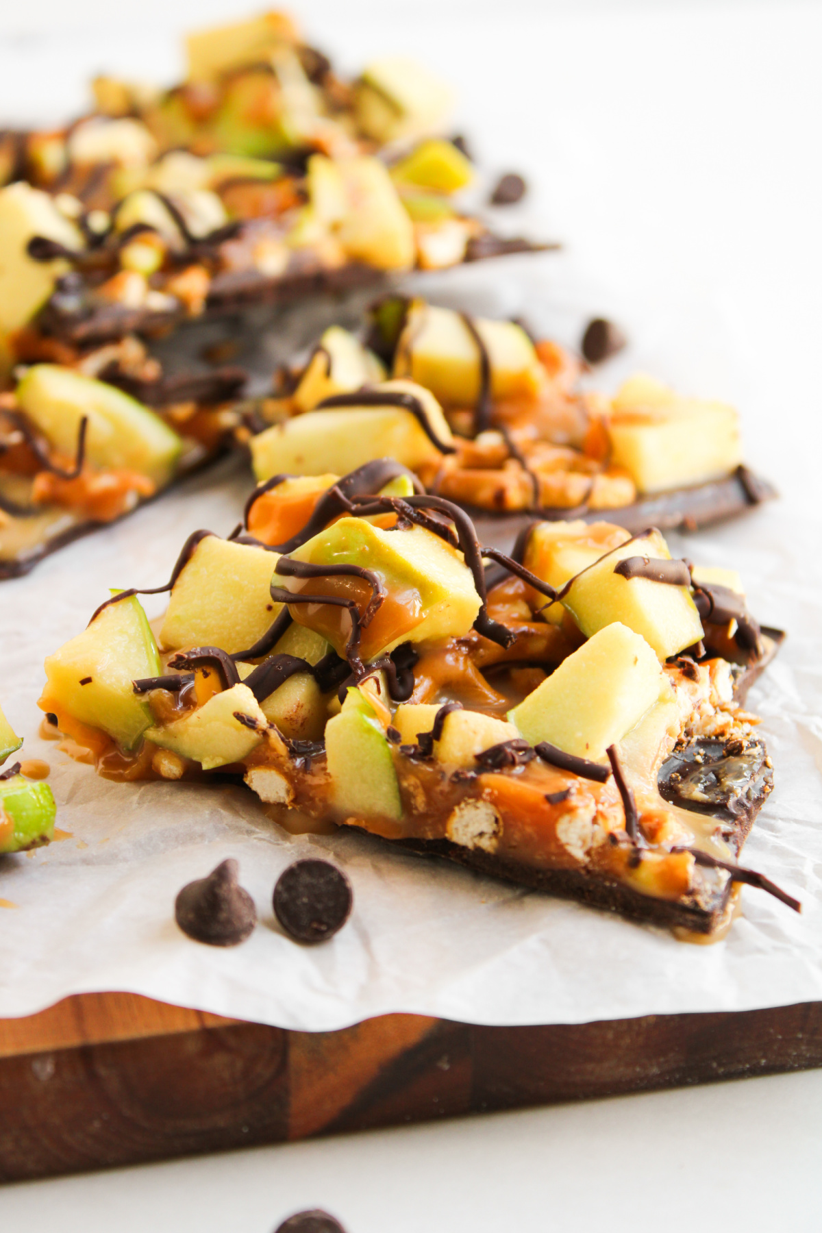 No-Bake Caramel Apple Bark - Recipe photo by The Cookin Chicks