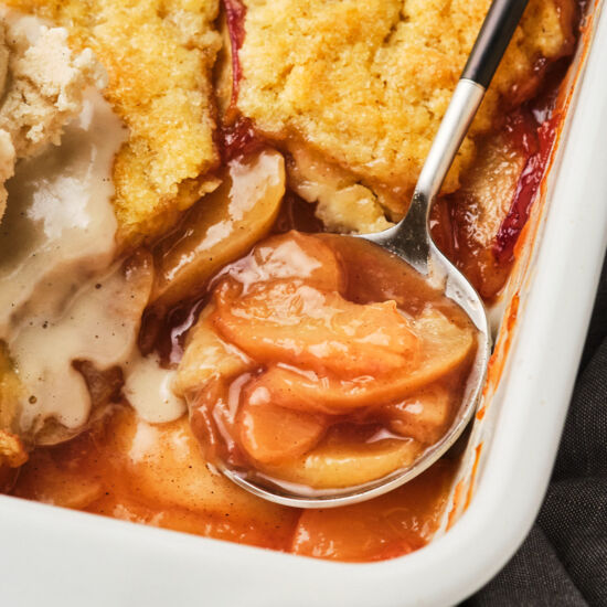 Vegan Peach Cobbler - Recipe photo by stephsunshine