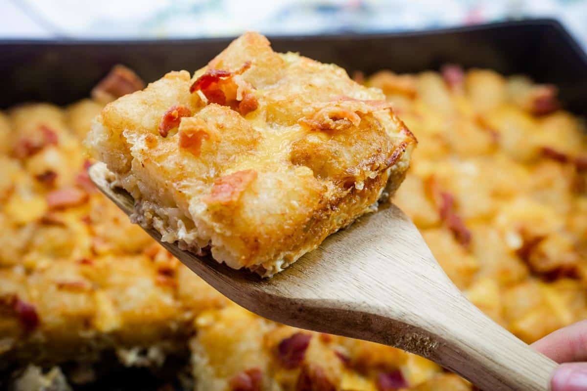 Crispy Tater Tot Breakfast Bake - Recipe photo by jenn@cookwhatyoulove.com