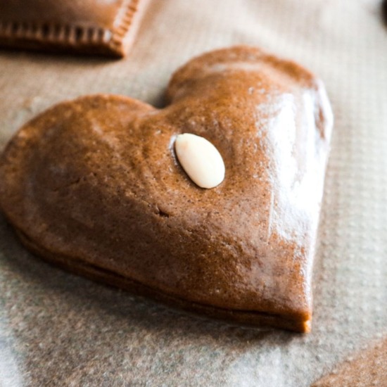 Chewy Almond Cookies - Recipe photo by NutmegandVinegar