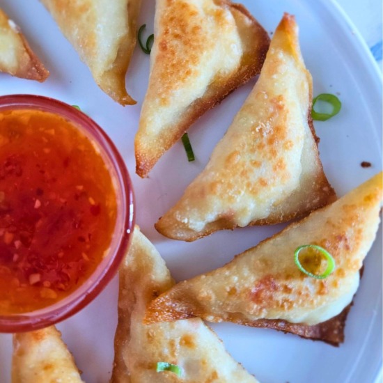 How to Make Crab Rangoons - Recipe photo by Megans meals