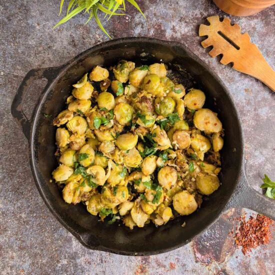 Crispy Chili-Flake Brussels Sprouts - Recipe photo by Dishing Out Plants