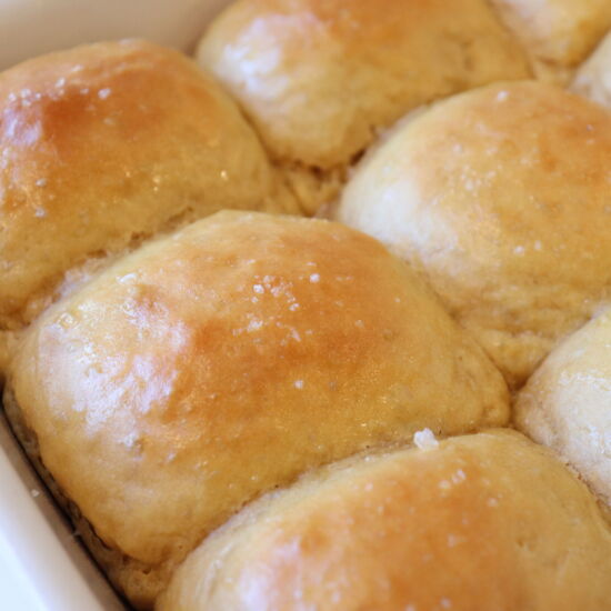 Einkorn Dinner Rolls with Tangzhong - Recipe photo by Tinhateats.com