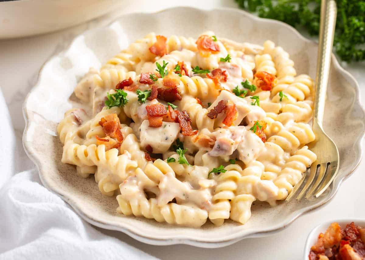 Chicken Bacon Ranch Pasta - Recipe photo by I Heart Naptime