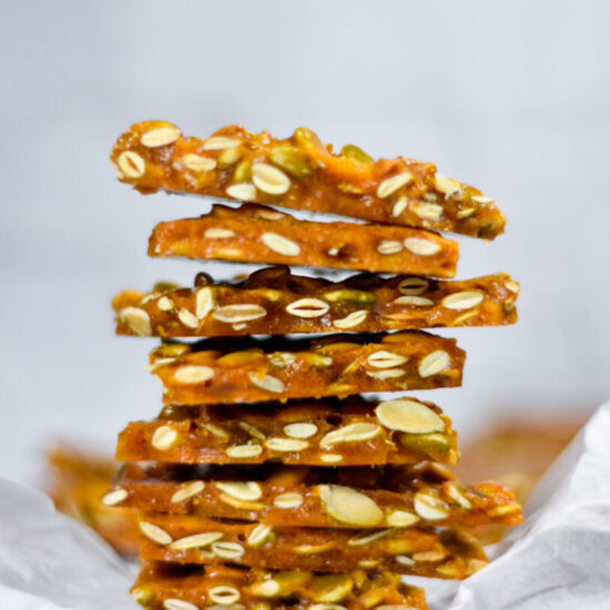 Pumpkin Seed Brittle - Recipe photo by bastecutfold