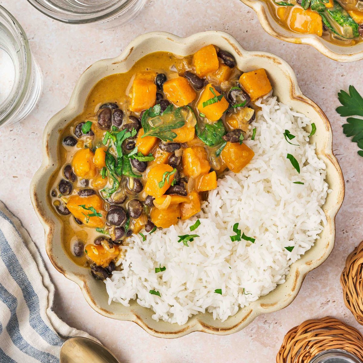 Sweet Potato Black Bean Curry - Recipe photo by HungryWhisk