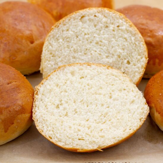 Brioche Buns - Recipe photo by mecooks.com