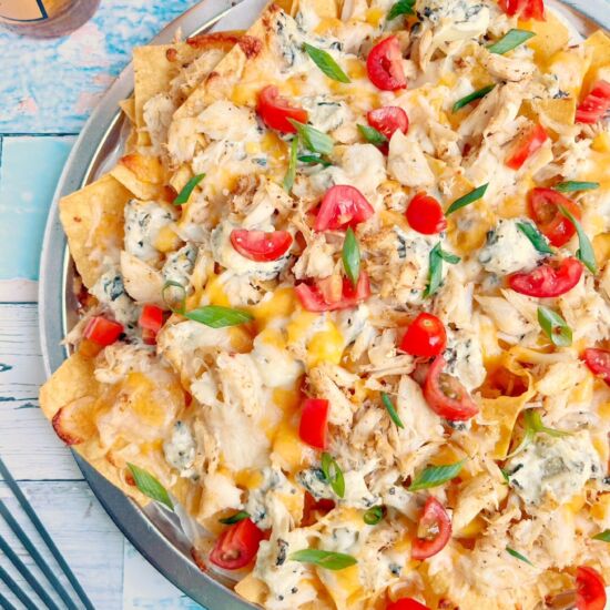 Spinach Dip Crab Nachos - Recipe photo by theyummymuffin02
