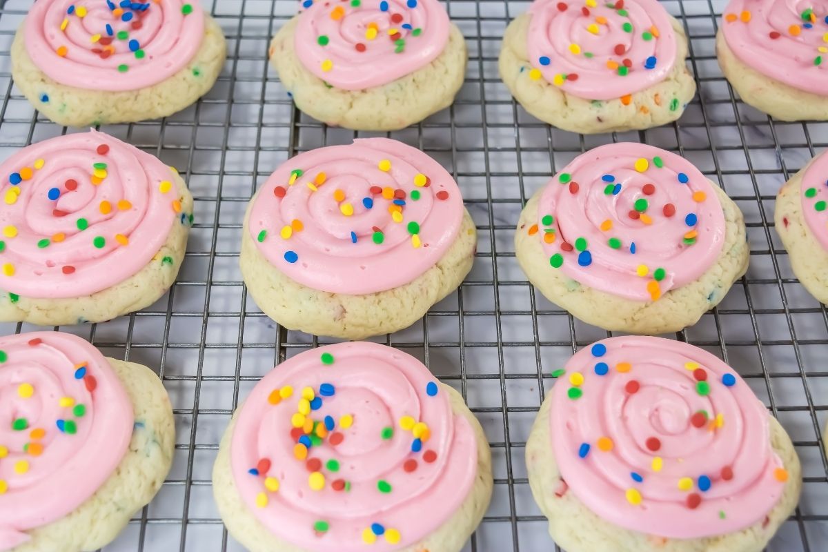 Copycat Crumbl Confetti Cake Cookie - Recipe photo by jenn@cookwhatyoulove.com