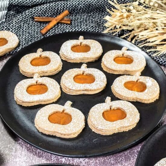 Easy Pumpkin Linzer Cookies - Recipe photo by jenn@cookwhatyoulove.com