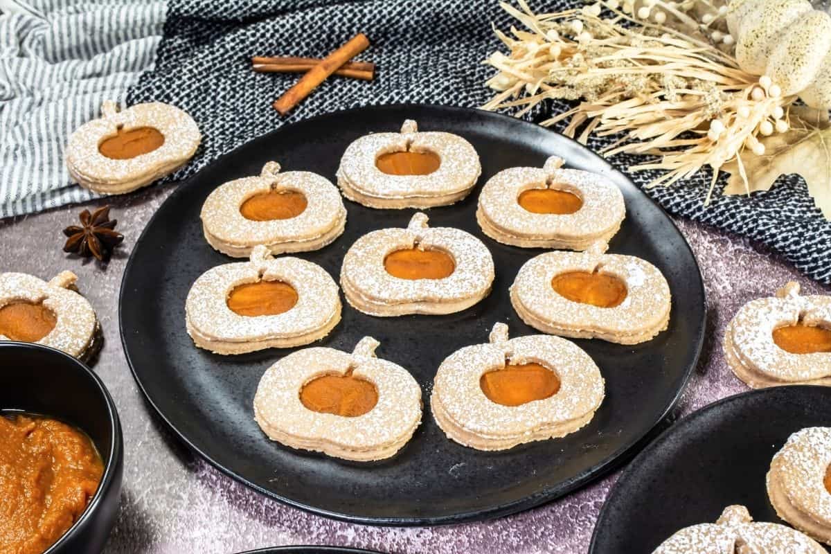 Easy Pumpkin Linzer Cookies - Recipe photo by jenn@cookwhatyoulove.com