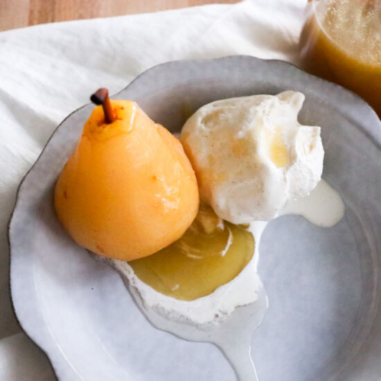Spiced Poached Pears: Caramel Sauce - Recipe photo by Hannas Homemaking