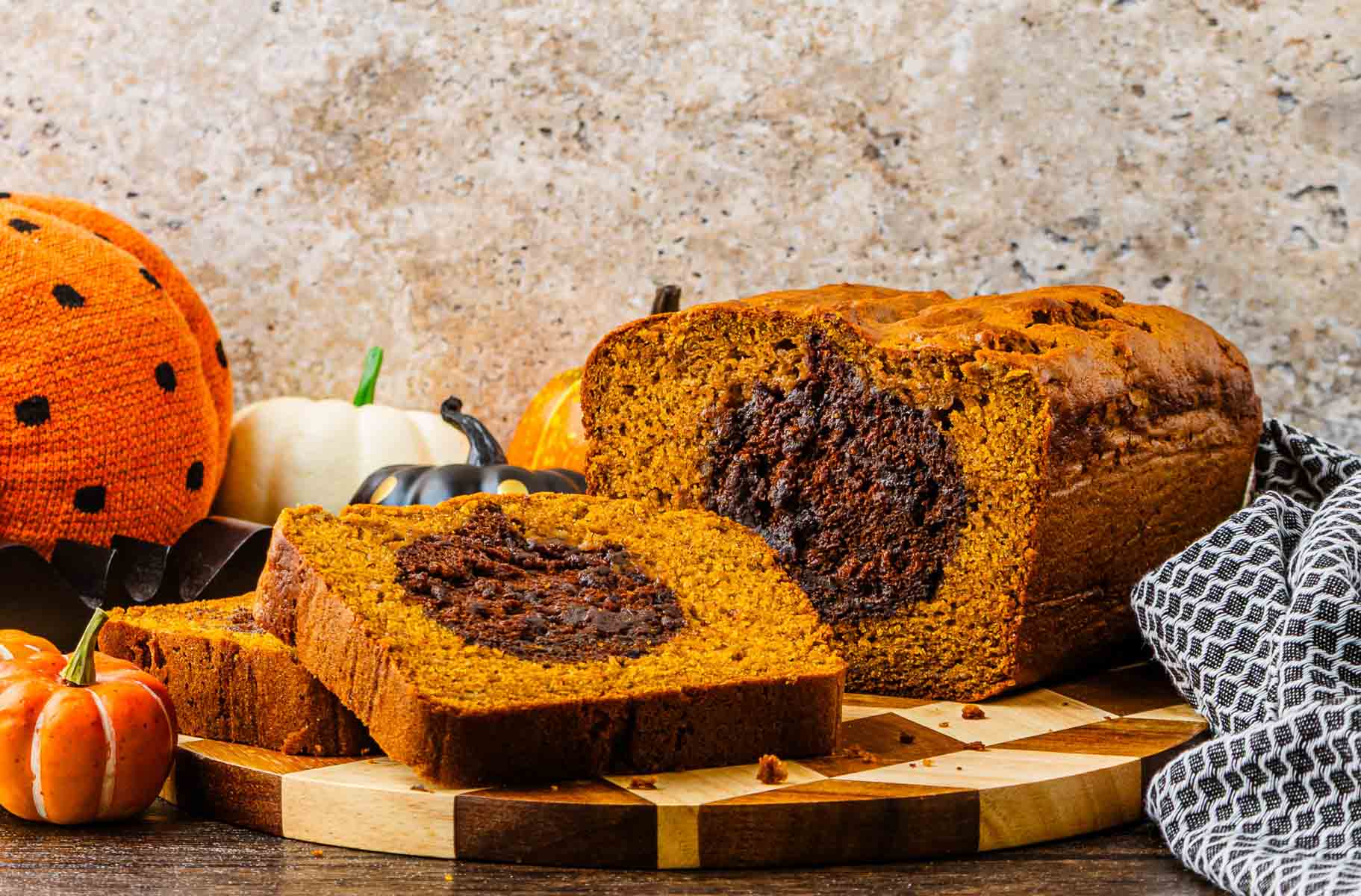 Halloween Pumpkin Banana Bread - Recipe photo by ImmigrantsTable