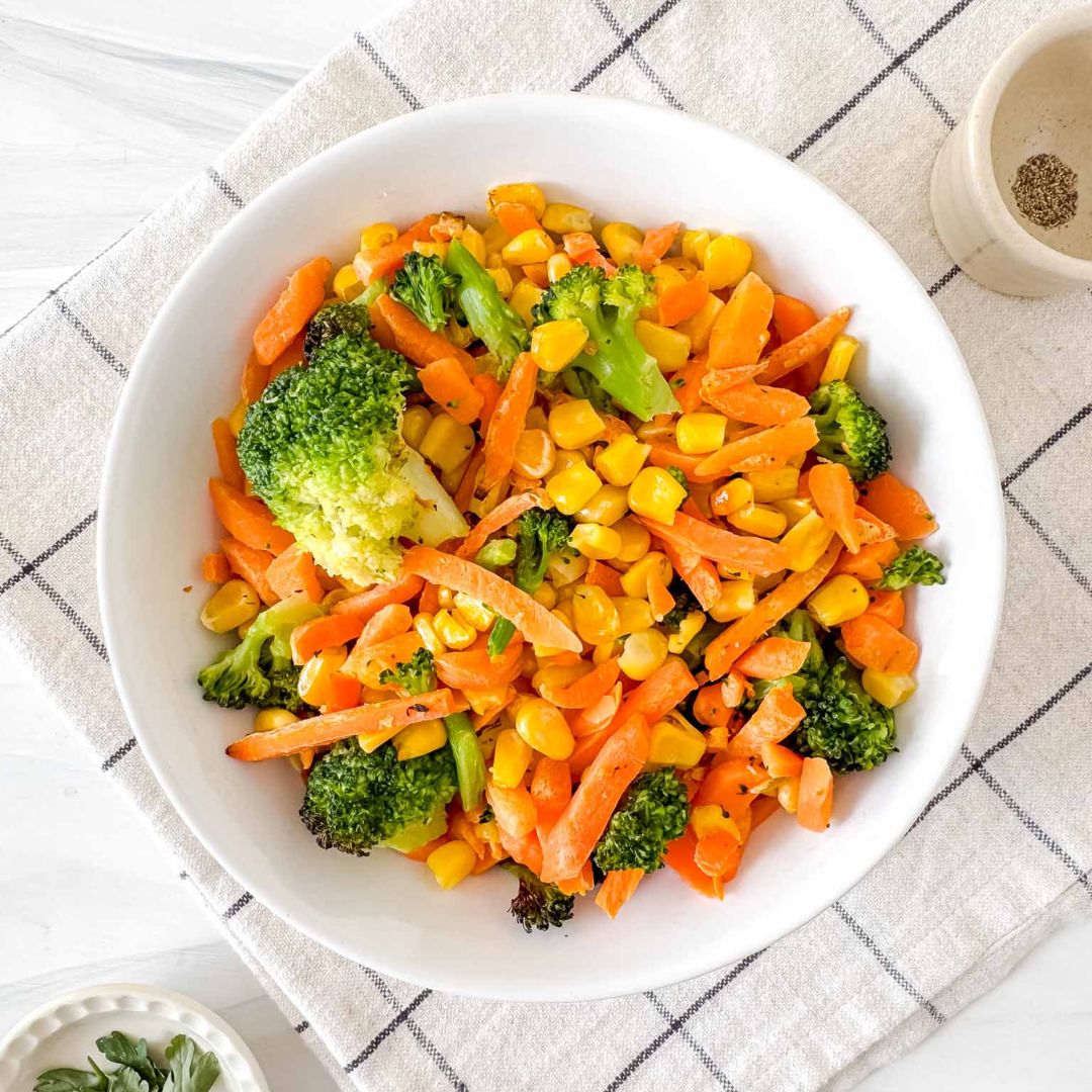 Air Fryer Frozen Vegetables - Recipe photo by Low Histamine Kitchen