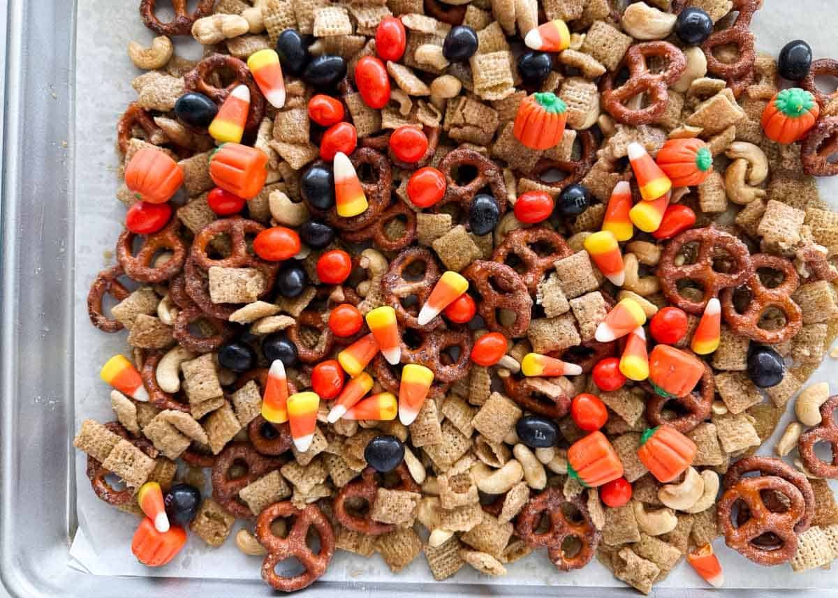 Fall Harvest Chex Mix - Recipe photo by I Heart Naptime