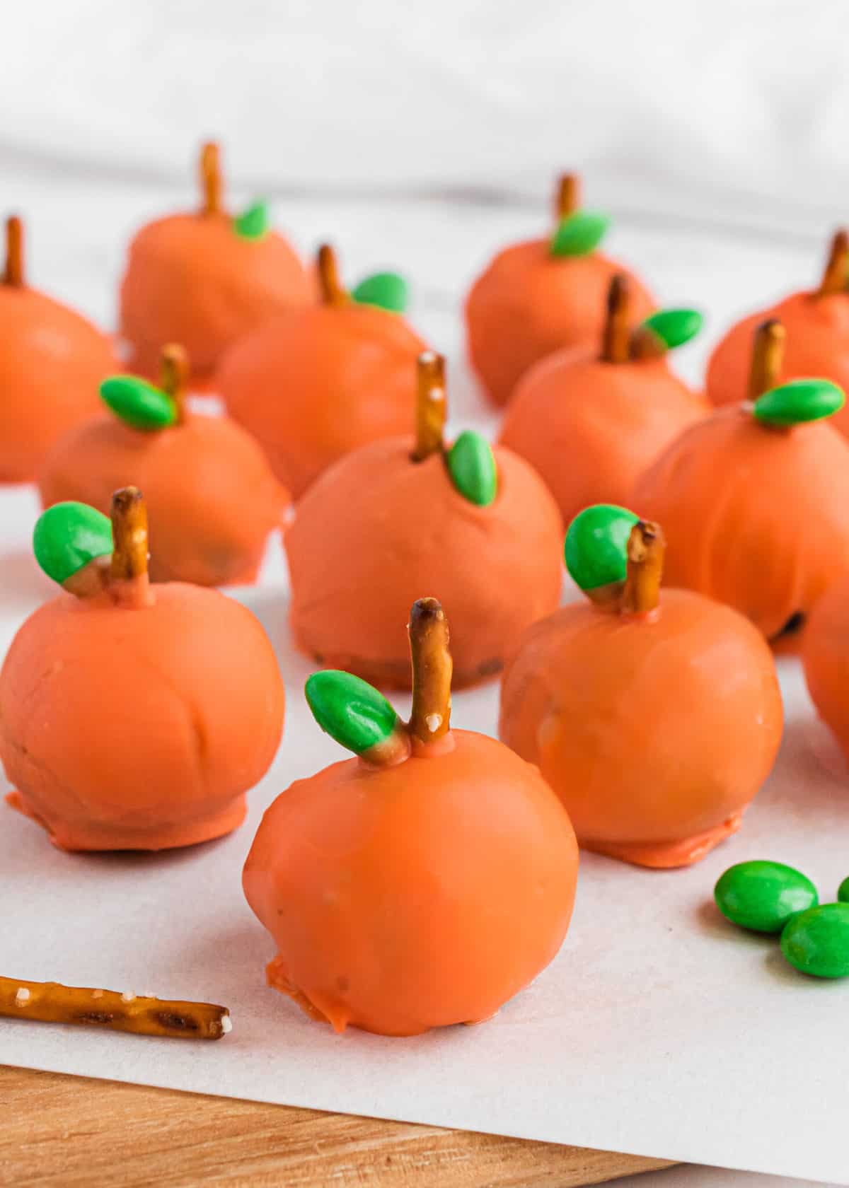 Halloween Oreo Balls - Recipe photo by I Heart Naptime